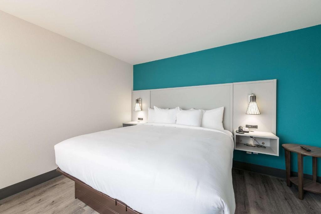 Comfort Suites Colorado Springs East - Medical Center Area Eksteriør billede